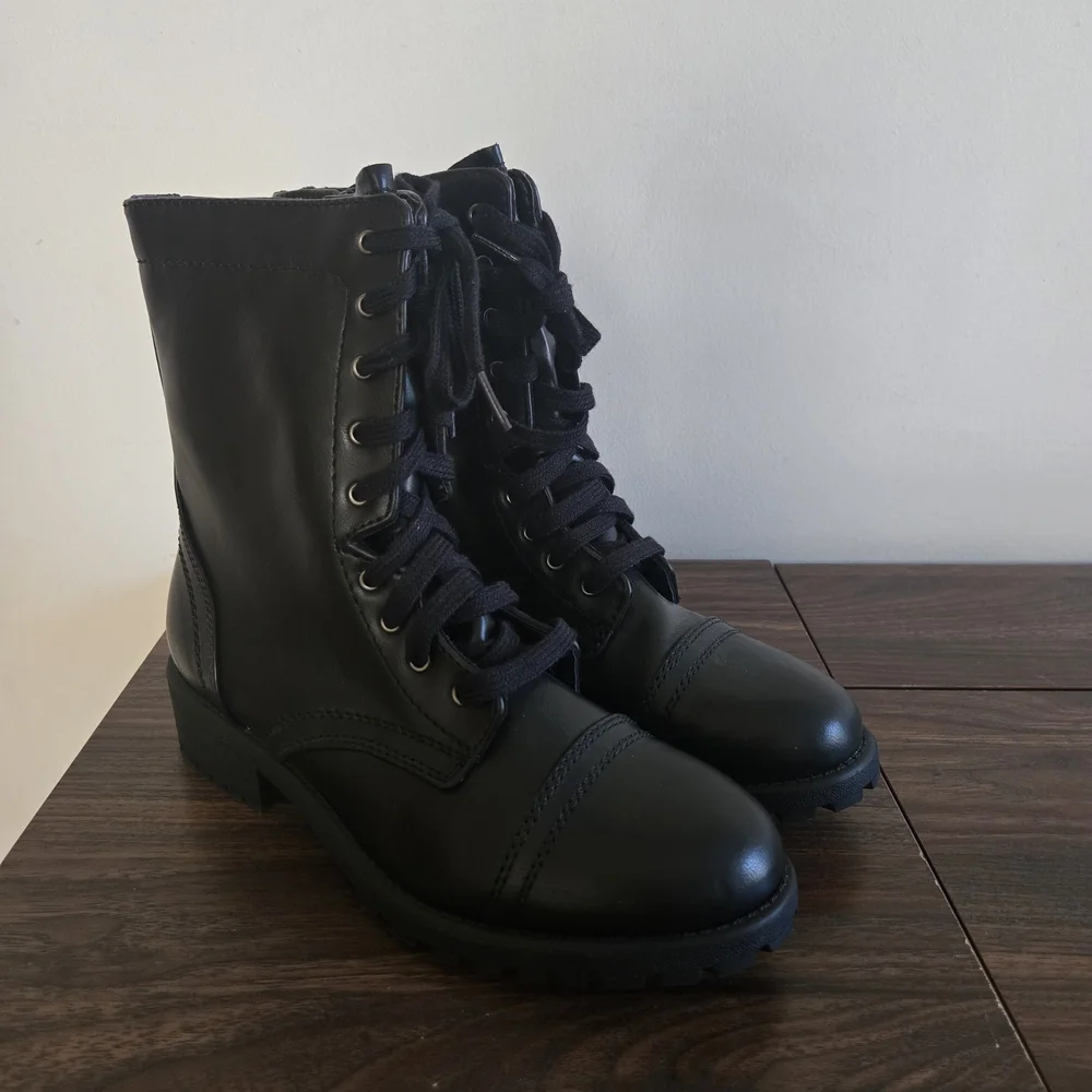 Arizona Jean Company Joyce Combat Boots Womens Size 9M Black Lace Up Memory Foam - Picture 5 of 14